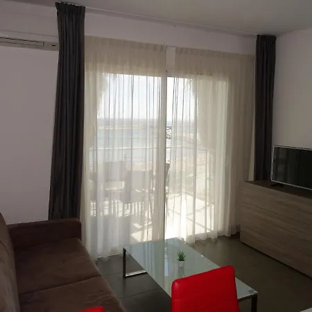 T2 Vue Baie By Interhome *